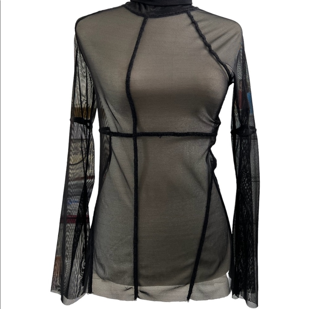 Gorgeous Bebe top size Medium